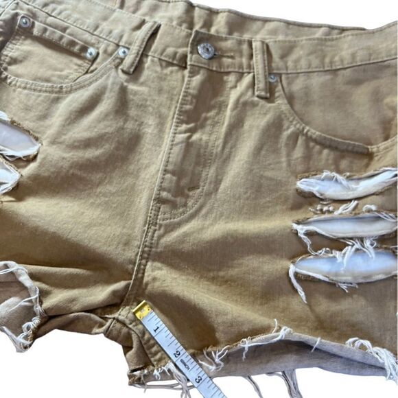 Levi’s 508 cut off distressed ripped denim jean shorts tan size 32 - Picture 13 of 15